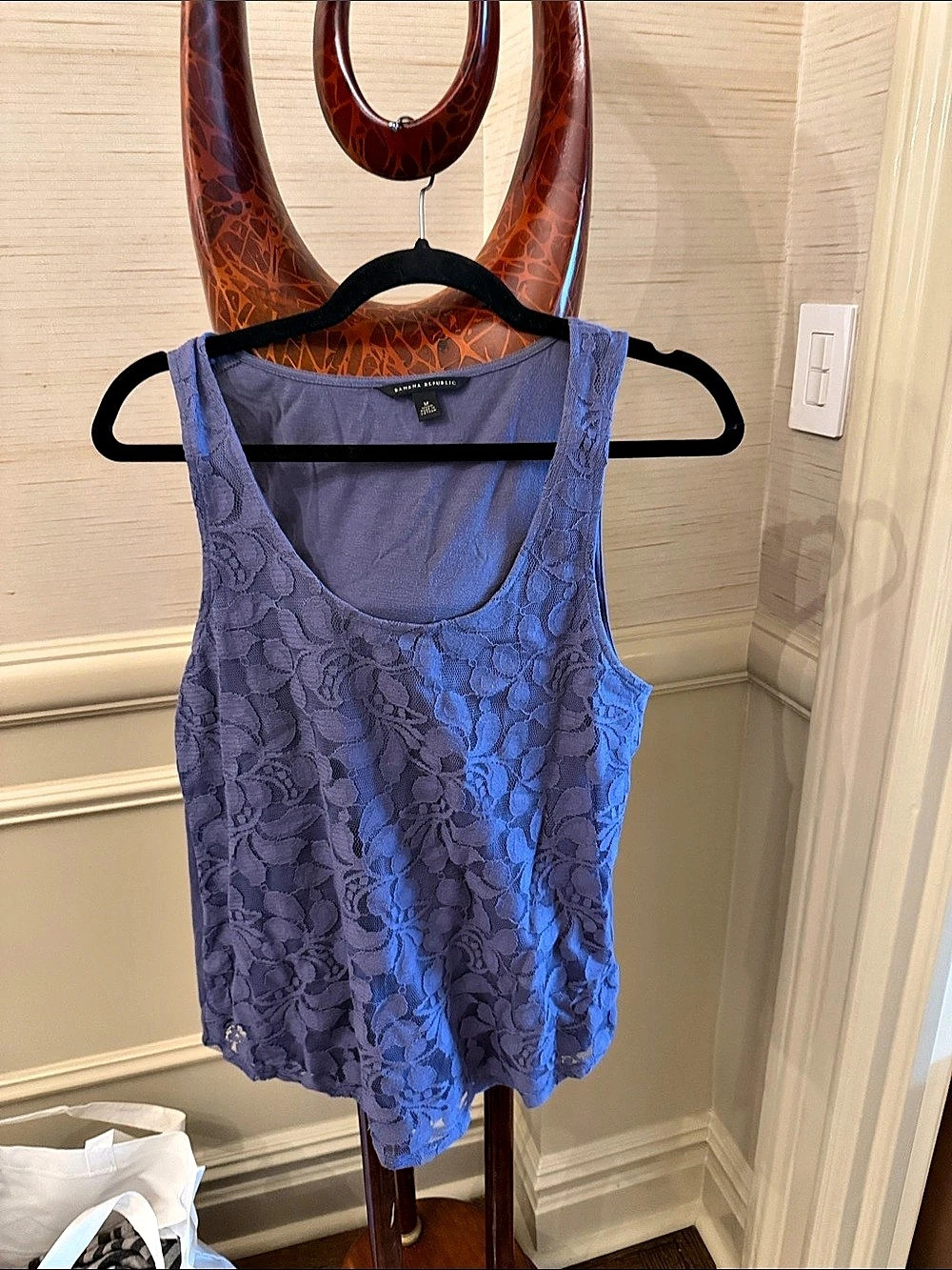 Banana Republic Floral Lace Tank Top in Blue Size Medium